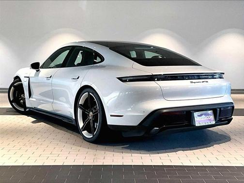 2024 Porsche Taycan GTS