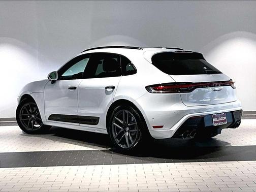 2026 Porsche Macan T