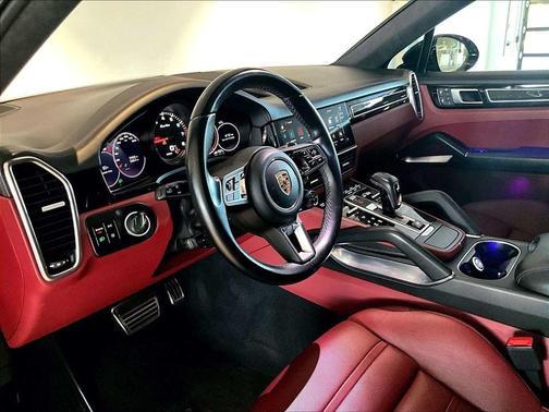 2022 Porsche Cayenne Turbo