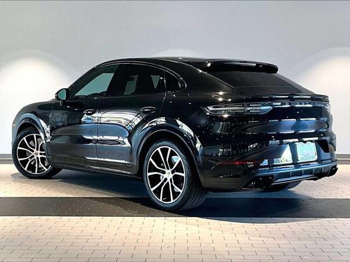 2022 Porsche Cayenne Turbo