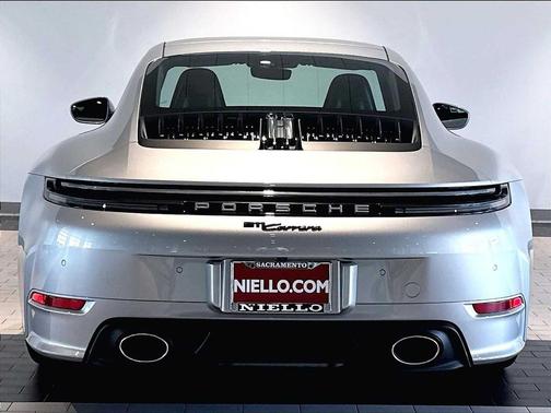 GT SILVER 2026 Porsche 911 Carrera