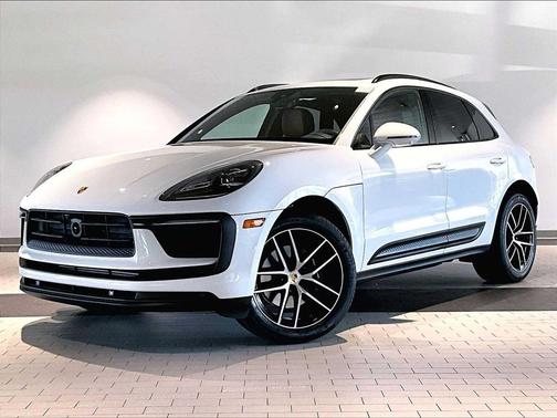 2025 Porsche Macan AWD