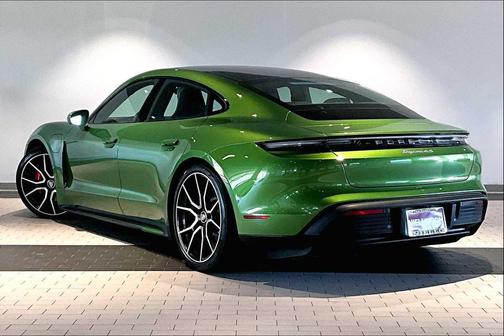 2022 Porsche Taycan 4S