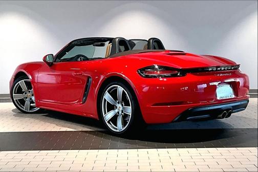 2024 Porsche 718 Boxster S