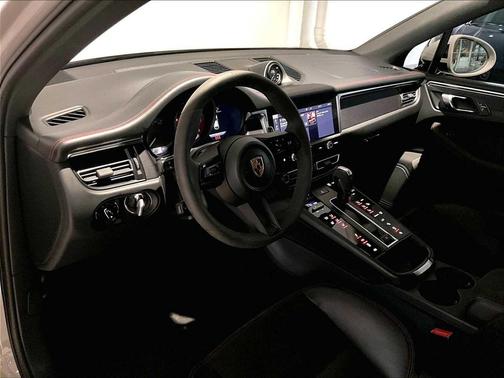2022 Porsche Macan GTS