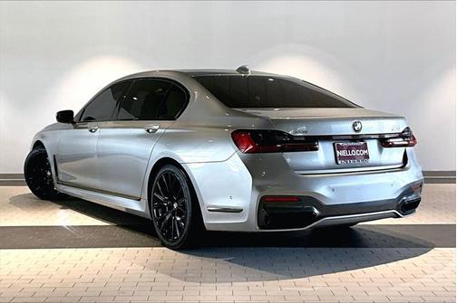 2021 BMW 750 i xDrive