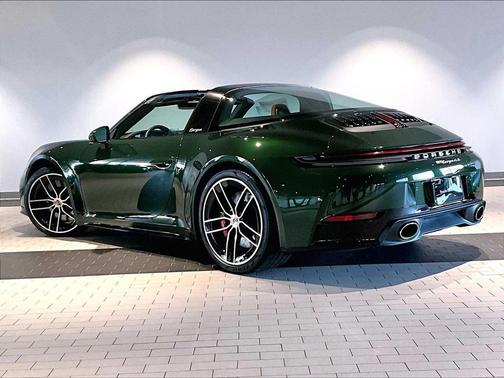 2026 Porsche 911 Targa 4S