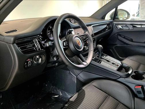 2026 Porsche Macan T