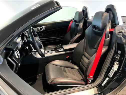2017 Mercedes-Benz AMG SLC 43 Base