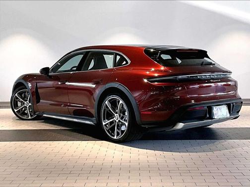 2022 Porsche Taycan 4