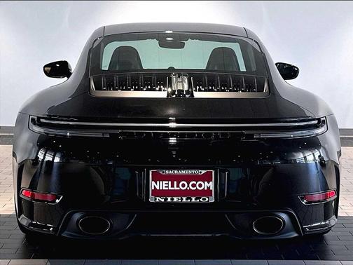 BLACK 2026 Porsche 911 Carrera