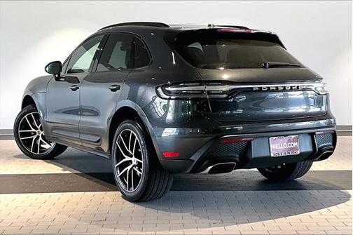 2024 Porsche Macan Base