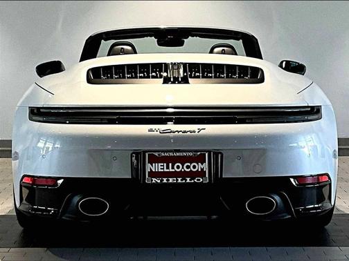 ICE GREY 2026 Porsche 911 Carrera T