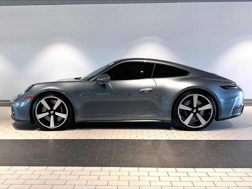 2025 Porsche 911 Carrera S