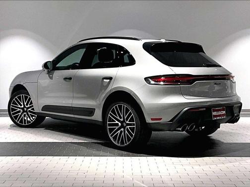 2026 Porsche Macan AWD