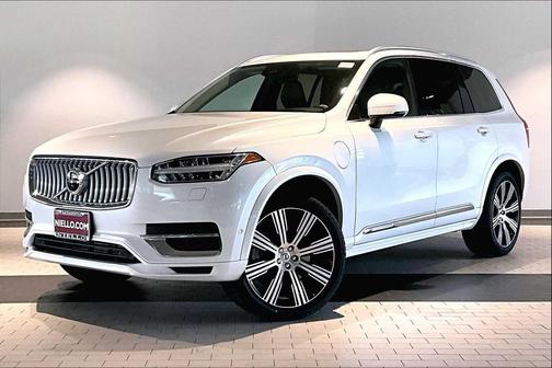 2023 Volvo XC90 Recharge Plug-In Hybrid T8 Plus Bright Theme 7-Seater