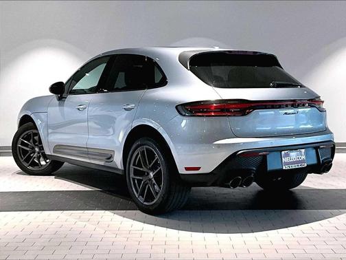 2023 Porsche Macan AWD
