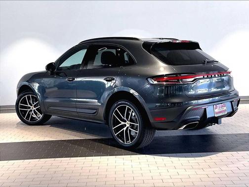 VOLCANO 2026 Porsche Macan Macan