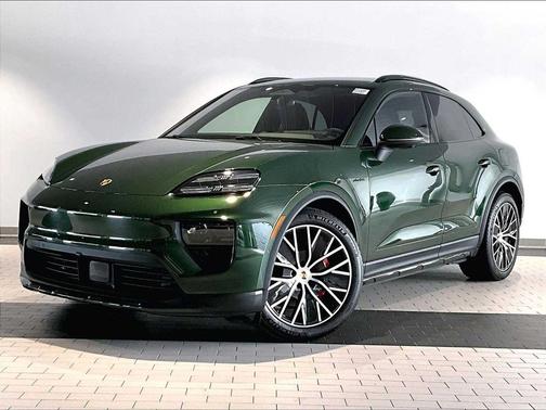 2025 Porsche Macan 4S