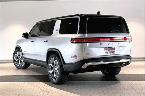 2024 Rivian R1S Adventure Quad Motor Large Pack