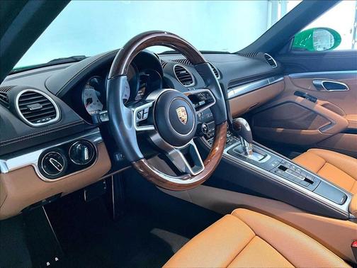 2023 Porsche 718 Boxster S