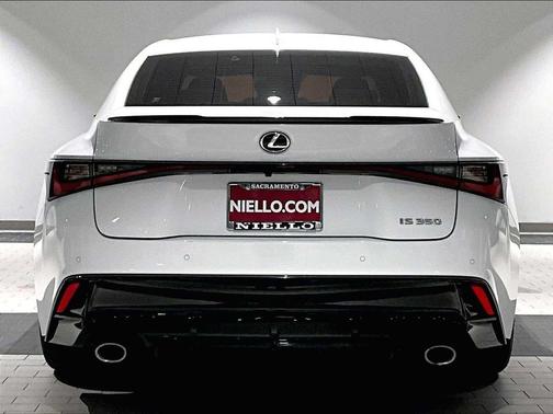 2022 Lexus IS 350 Base