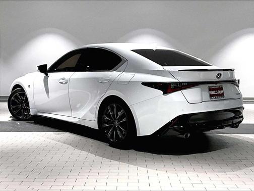 2022 Lexus IS 350 Base