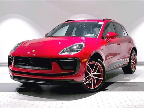 2025 Porsche Macan AWD