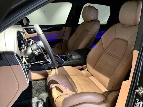 2023 Porsche Cayenne Cayenne