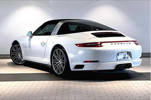 2019 Porsche 911 Targa 4S