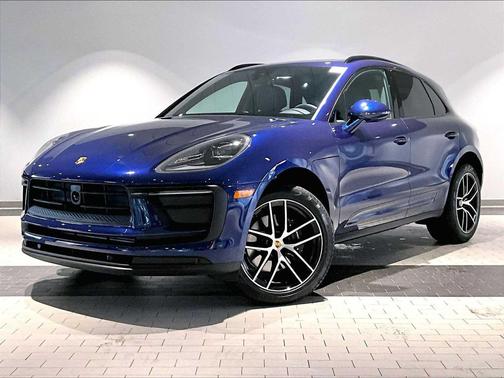 2025 Porsche Macan AWD