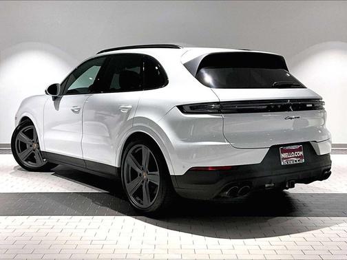 2025 Porsche Cayenne Cayenne