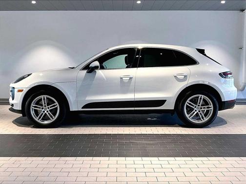 2021 Porsche Macan S