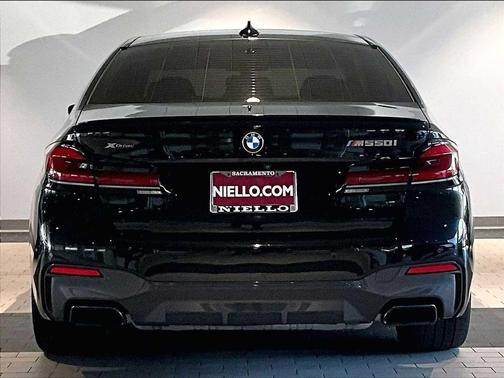 2023 BMW M550 i Xdrive