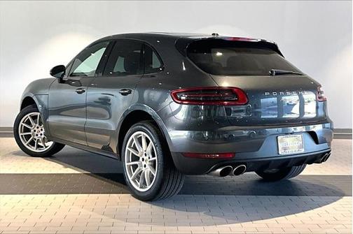 2017 Porsche Macan Base