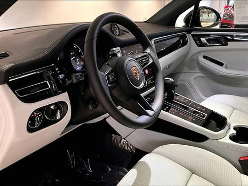 2026 Porsche Macan S