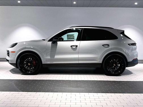 2026 Porsche Cayenne S