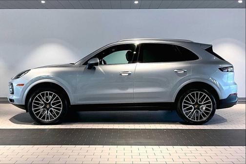 2023 Porsche Cayenne Cayenne