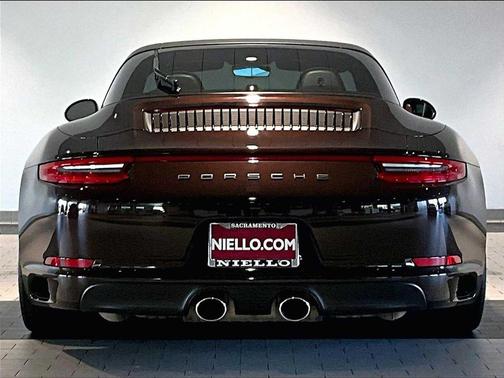 2017 Porsche 911 Targa 4S