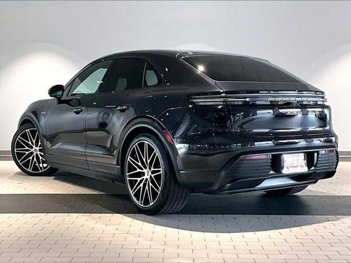 2024 Porsche Macan 4