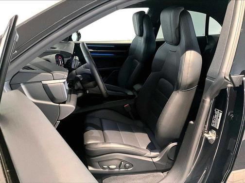 2024 Porsche Macan 4