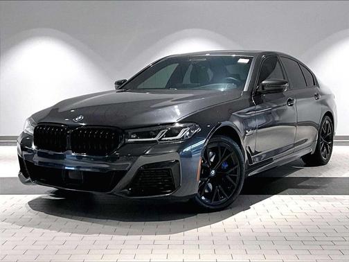 2022 BMW 530e Base
