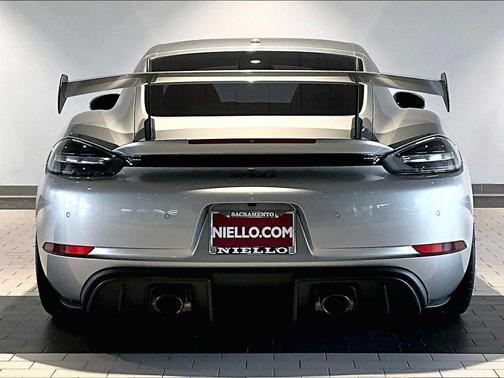 2023 Porsche 718 Cayman GT4 RS