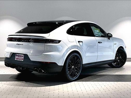 2026 Porsche Cayenne Cayenne S E-Hybrid