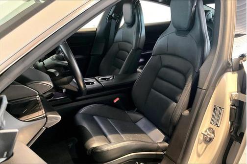 2024 Porsche Taycan 4S