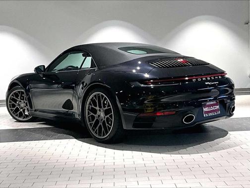 2021 Porsche 911 Carrera