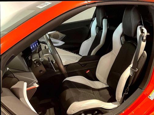 2020 Chevrolet Corvette Stingray w/2LT