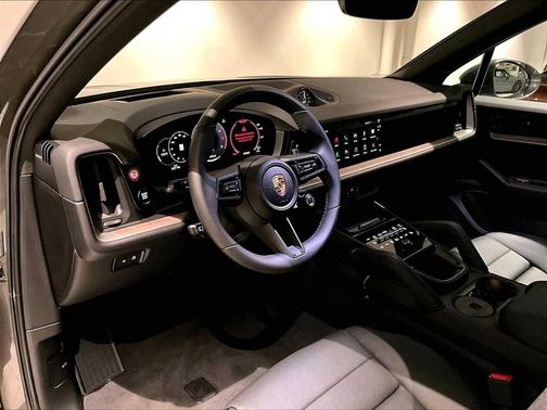 2025 Porsche Cayenne Cayenne E-Hybrid