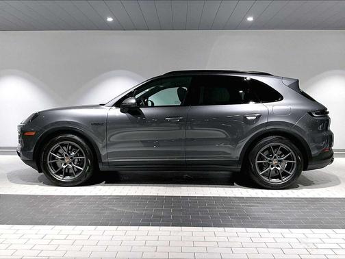 2025 Porsche Cayenne Cayenne E-Hybrid