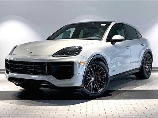 2026 Porsche Cayenne GTS